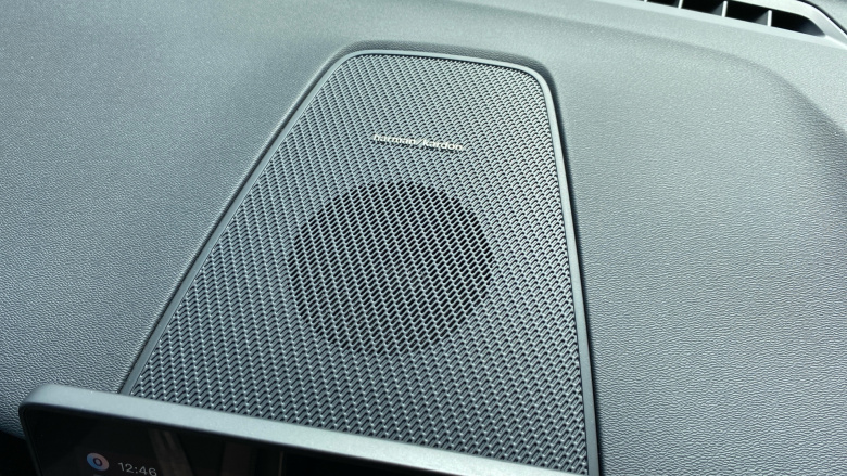 Volvo XC60 2.0 B5P Plus Black Edition 5dr AWD Geartronic Petrol Estate